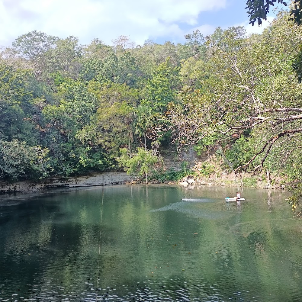 Cenote Kax Ek